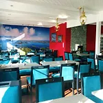 Bryggehotell 3* Røst